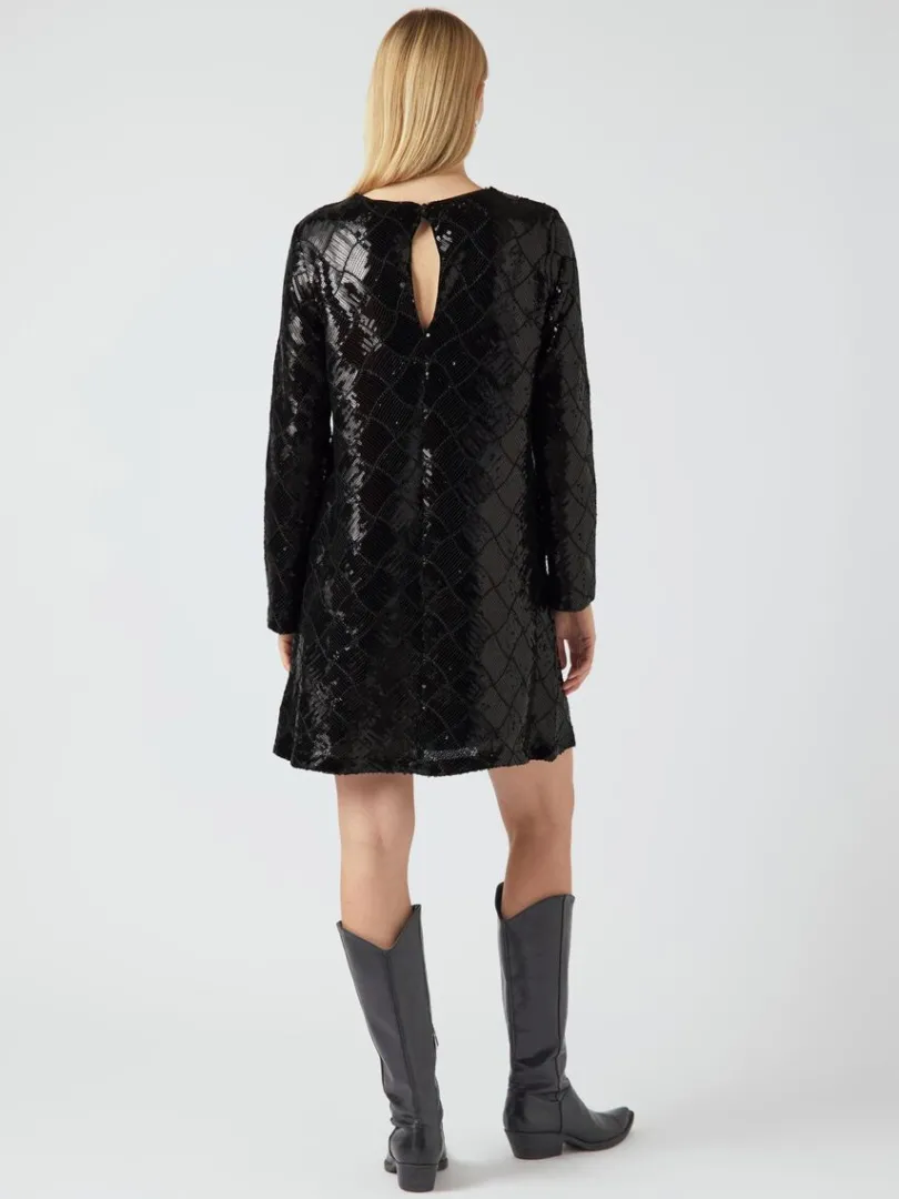 CHEKKA MINIKLEID*YAS Outlet