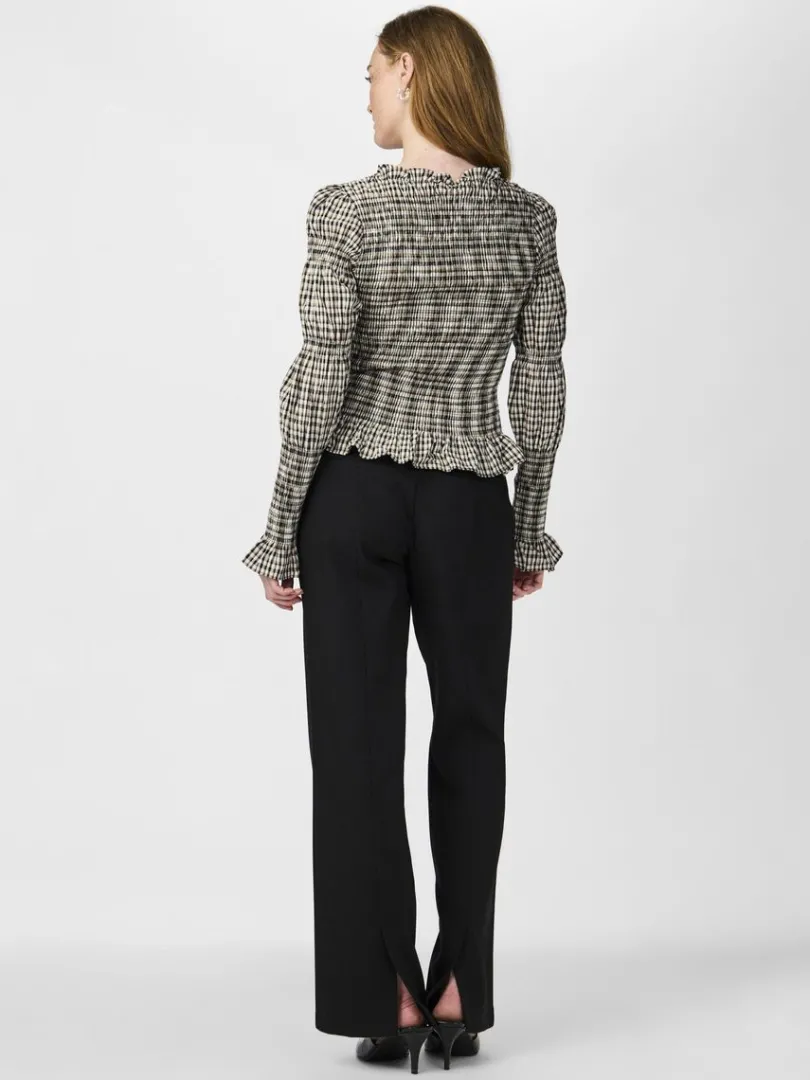 CHEMMA GESMOKTE BLUSE*YAS Store