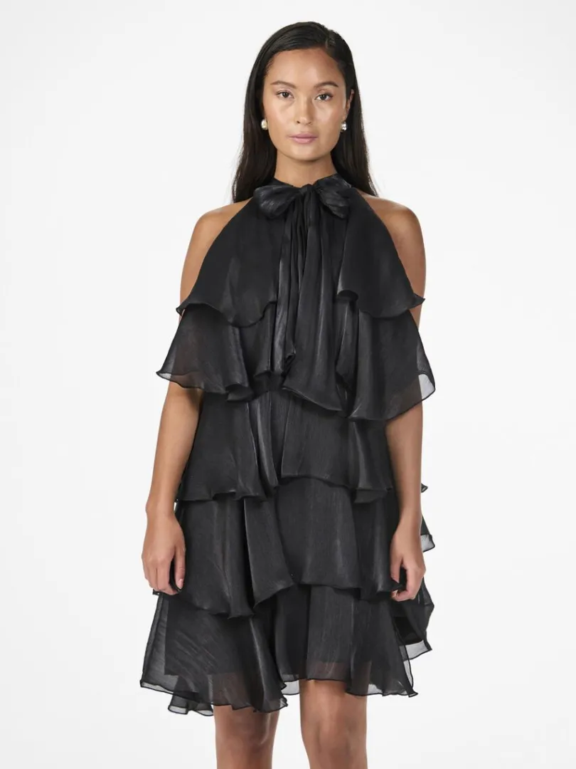 CLASSY MINIKLEID*YAS Hot