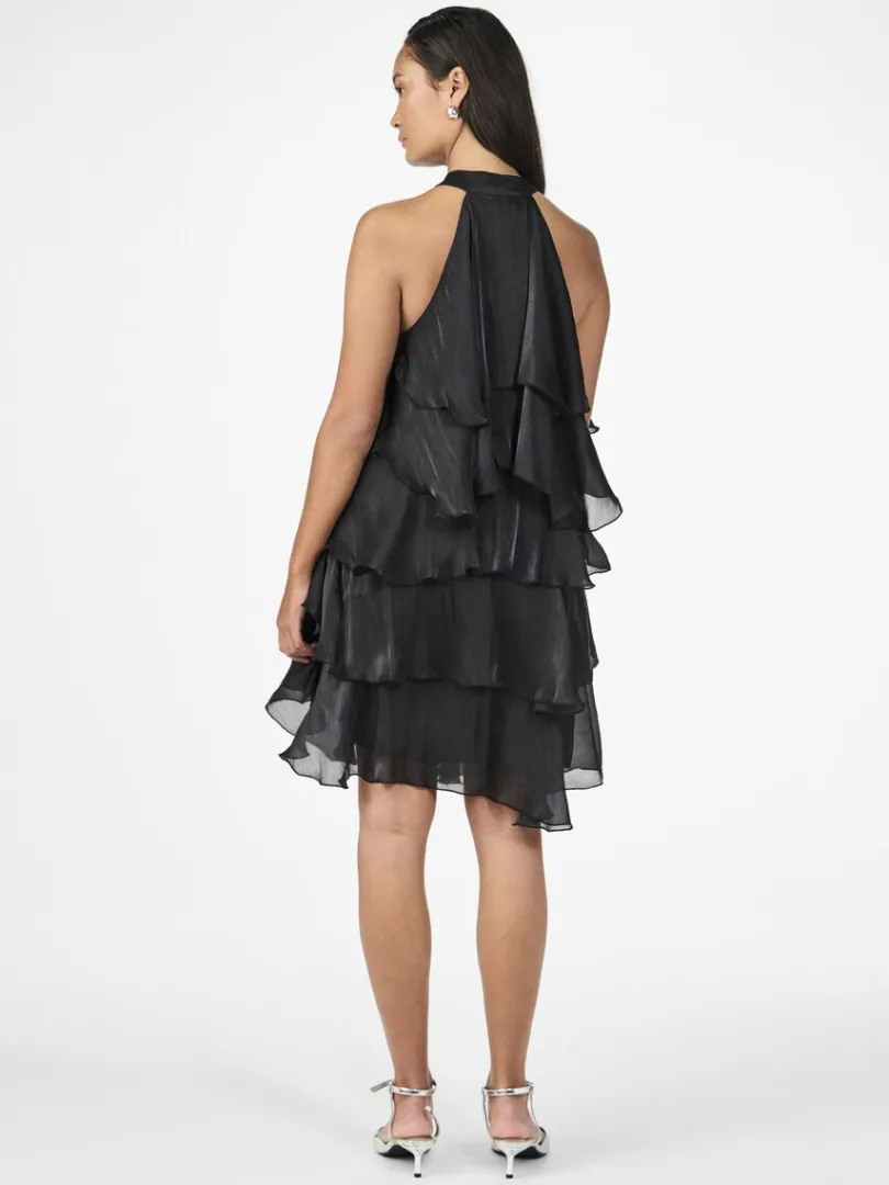 CLASSY MINIKLEID*YAS Hot