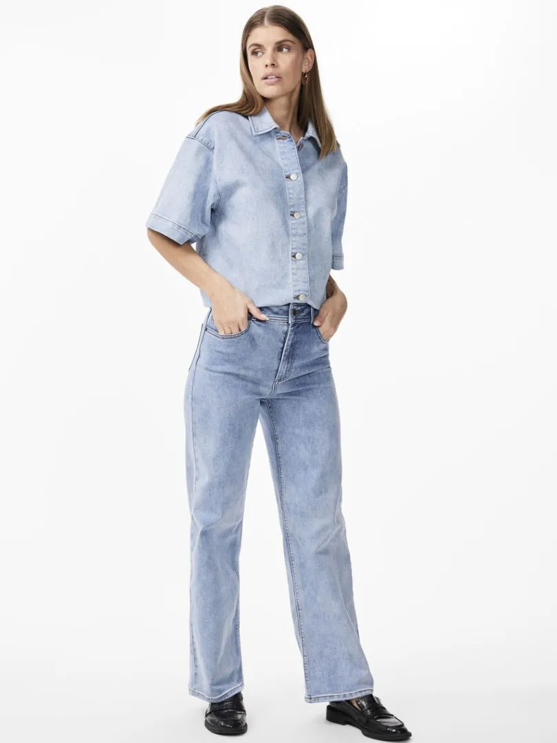 yasdolma_jeans_mit_weitem_bein_3.webp DOLMA JEANS MIT WEITEM BEIN*YAS Store