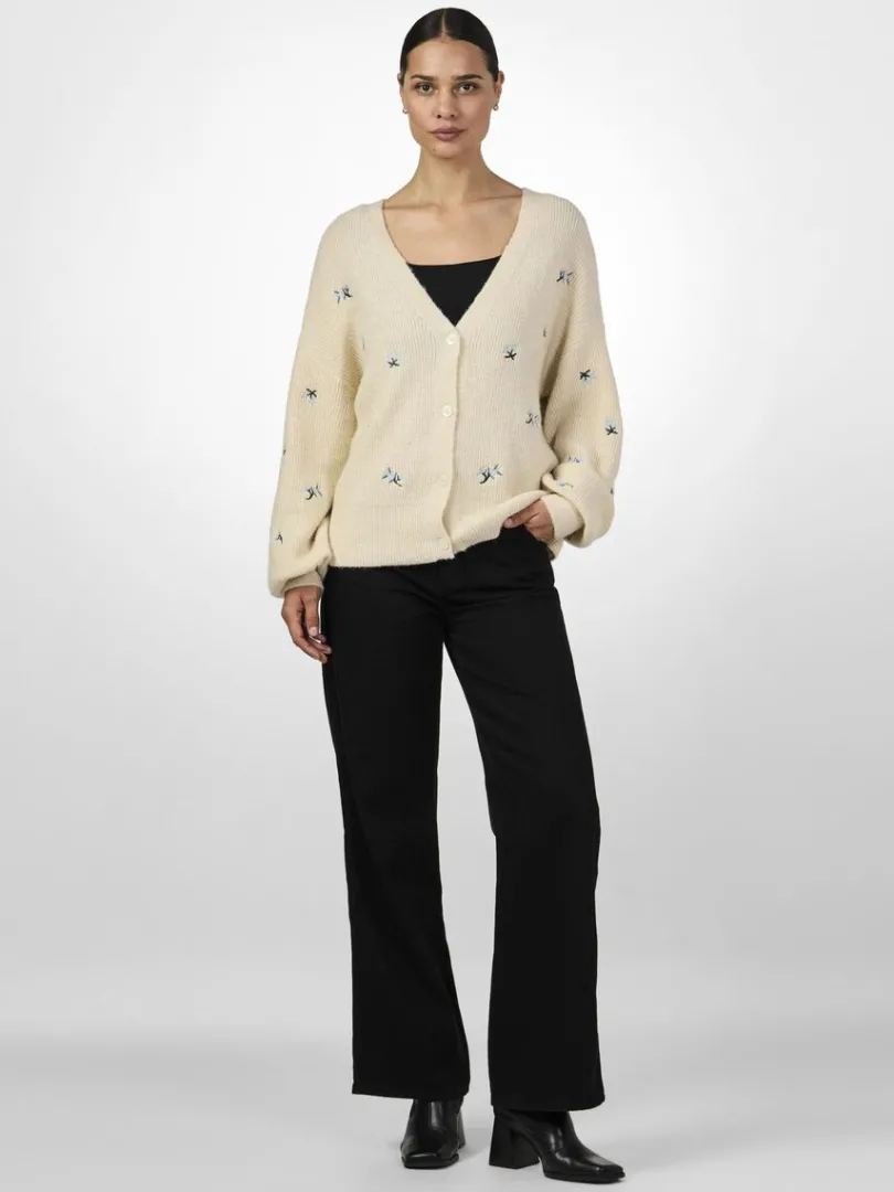 yasfleur_strickjacke_3.webp FLEUR STRICKJACKE*YAS Store