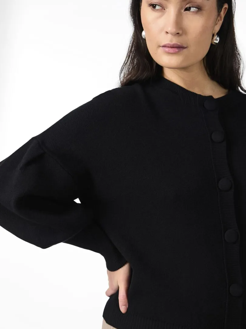 yasfonny_strickjacke_2-1.webp FONNY STRICKJACKE*YAS Outlet