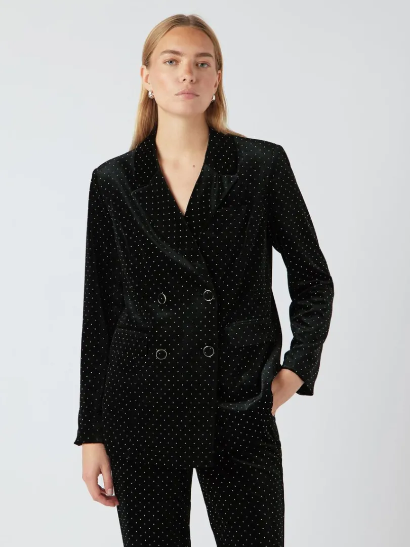 HELLA BLAZER*YAS Store
