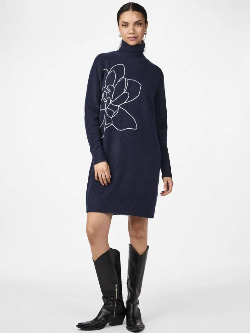 yasjuva_strickkleid_3.webp JUVA STRICKKLEID*YAS New