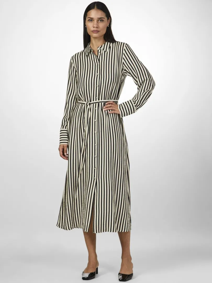 yaskaya_blusenkleid_3-6.webp KAYA BLUSENKLEID*YAS Store