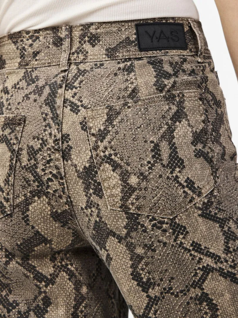 yasleonora_jeans_2-1.webp LEONORA JEANS*YAS Store