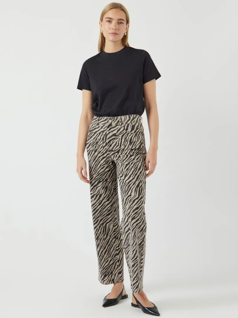yasleonora_jeans_3-4.webp LEONORA JEANS*YAS Shop