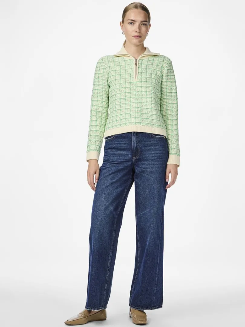 yasliviana_halfzip_pullover_3.webp LIVIANA HALF-ZIP PULLOVER*YAS Fashion