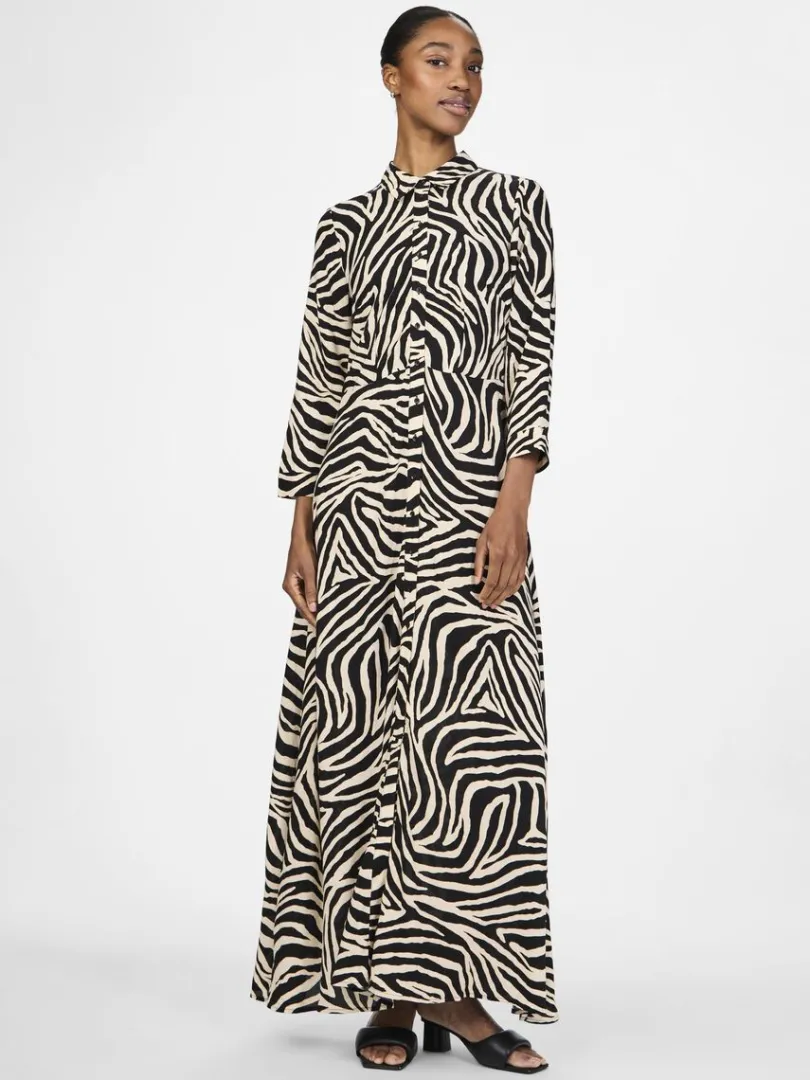 yassavanna_kleid_3-10.webp SAVANNA KLEID*YAS Shop