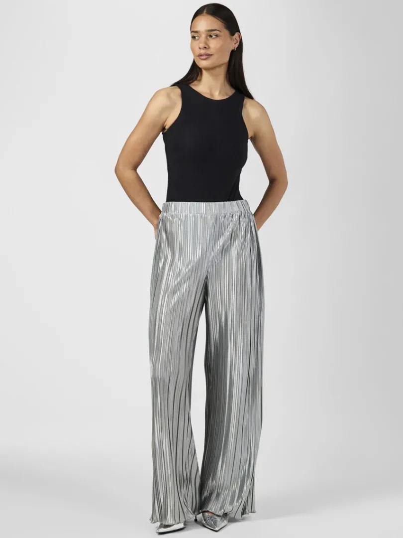 yasstorma_hose_3.webp STORMA HOSE*YAS Best