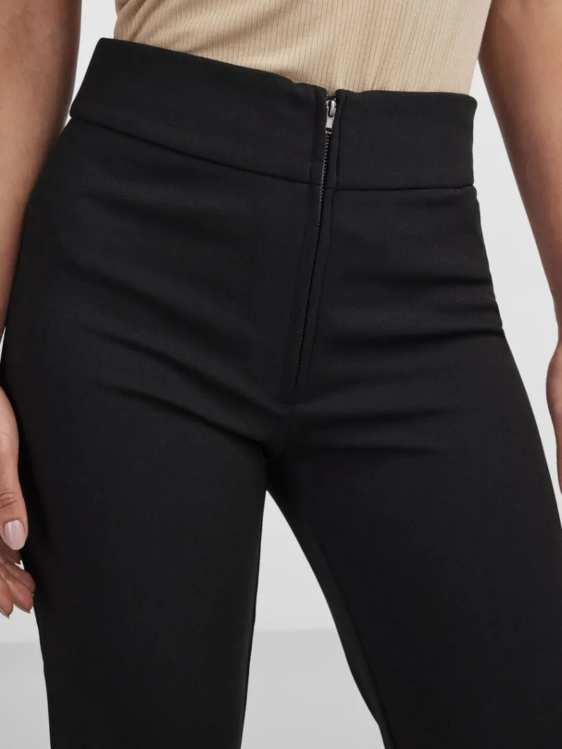 yasvictoria_hose_mit_weitem_bein_2.webp VICTORIA HOSE MIT WEITEM BEIN*YAS Discount