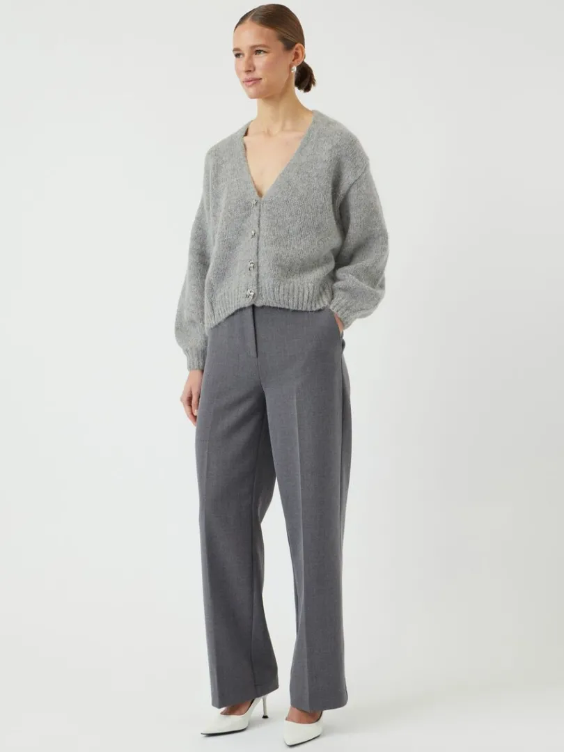 yasvigga_strickjacke_3.webp VIGGA STRICKJACKE*YAS Outlet