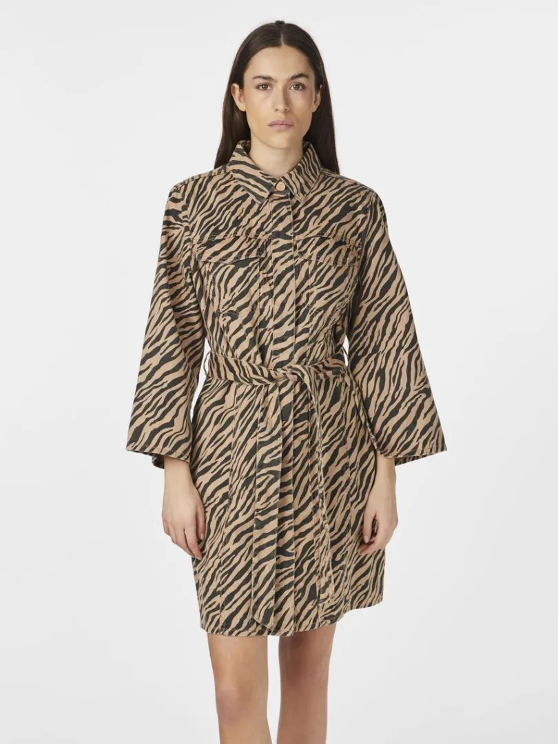 ZIRA JEANSKLEID*YAS Online